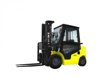 Дизельный погрузчик с кабиной YETT CPCD15-XCK2-ZSM600-3W-K