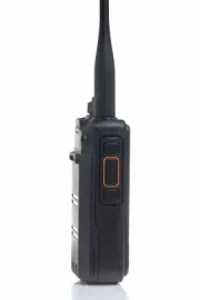 Радиостанция Comrade R7